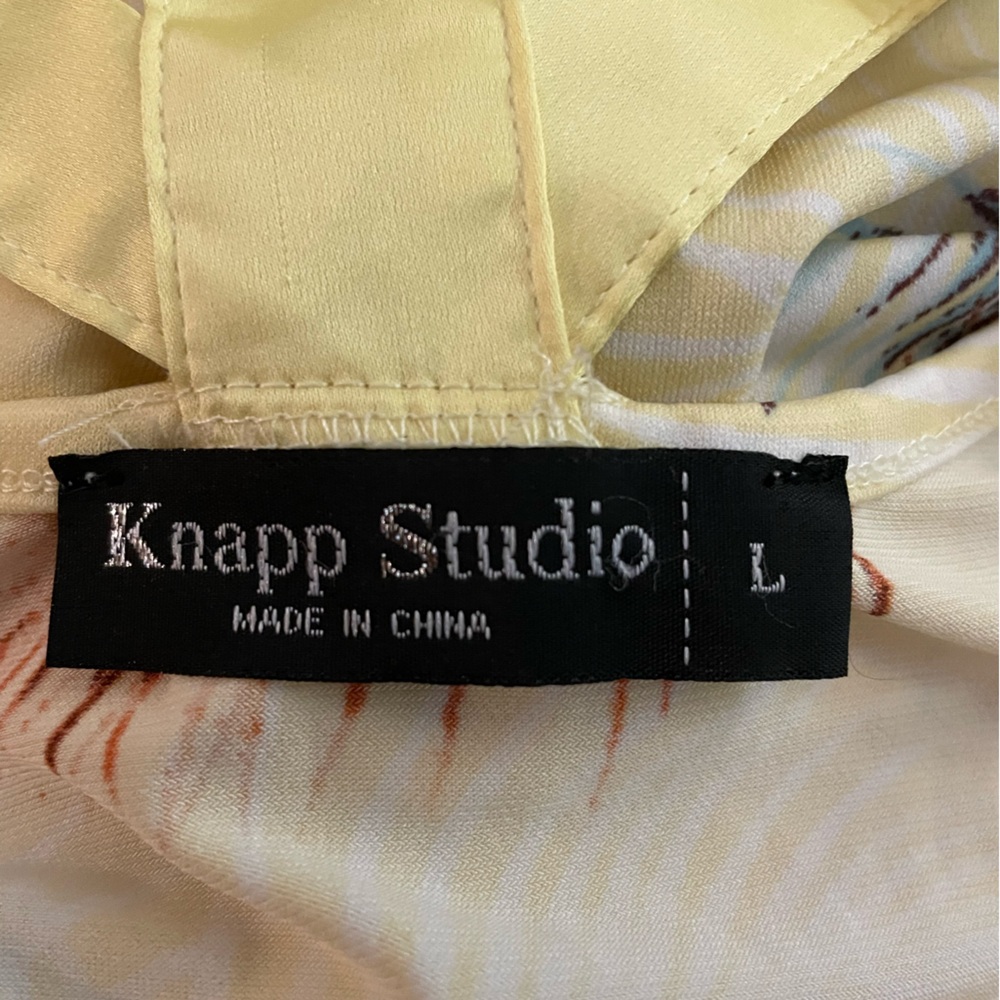 KNAPP STUDIO WOMENS LARGE SUMMER YELLOW LEAf PRINT TOP W/STRAPS ON BACK layering - Picture 2 of 5